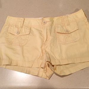 Pale Yellow Shorts with pockets size 13